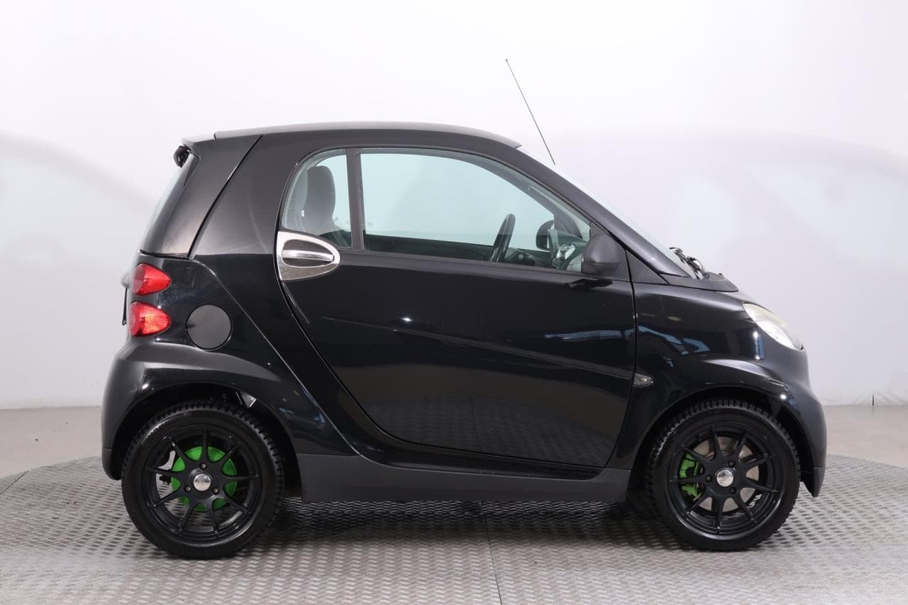 2011 Smart Fortwo - 8
