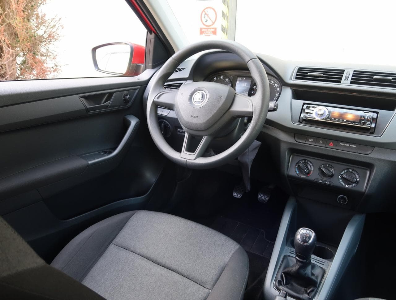 2016 Škoda Fabia - 9