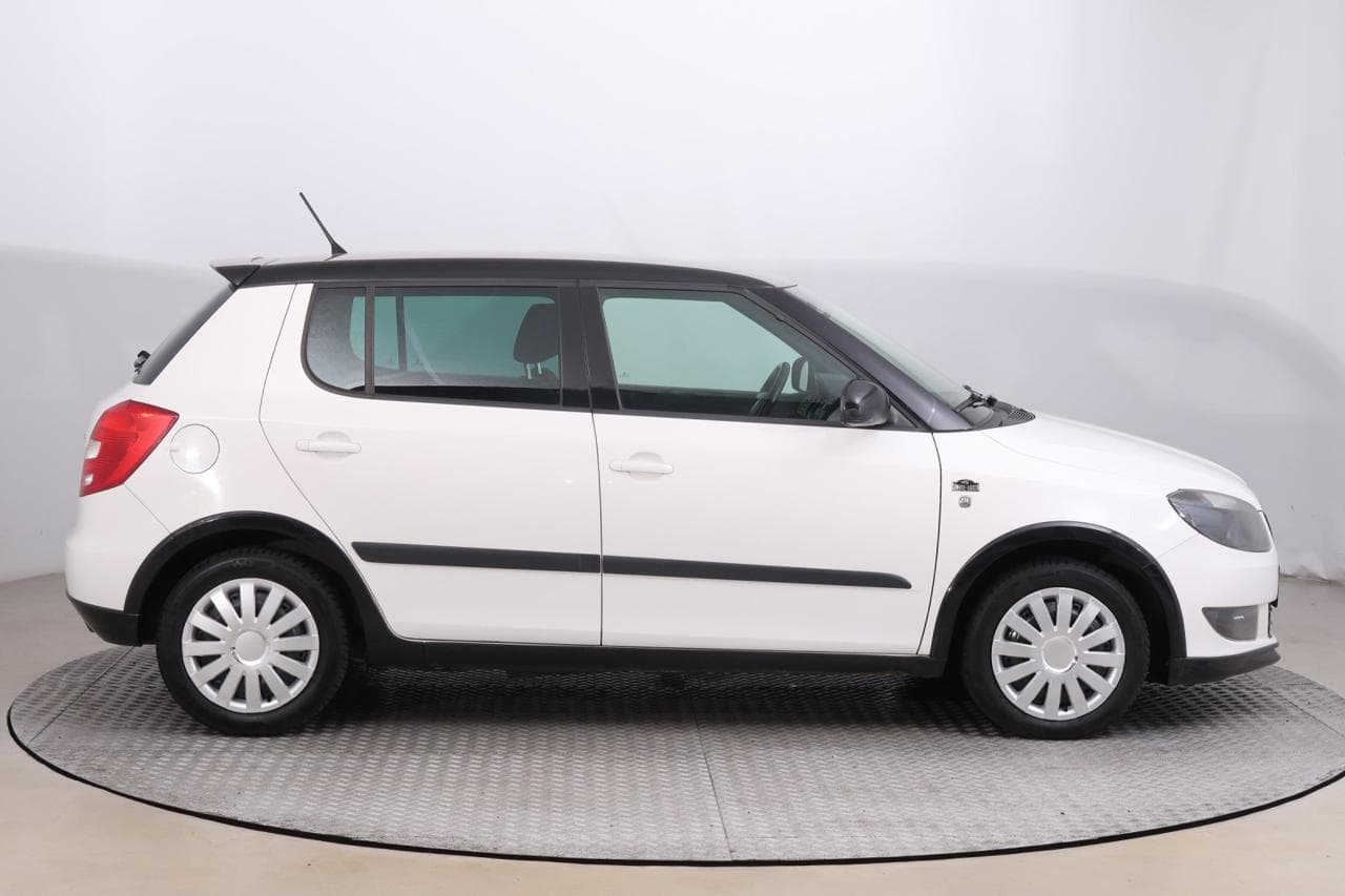 2013 Škoda Fabia - 8