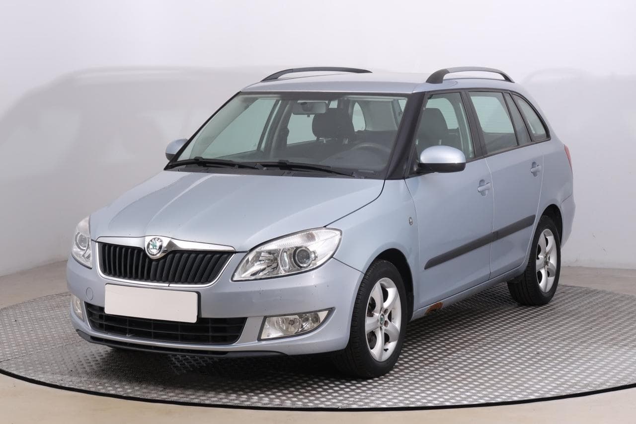 2010 Škoda Fabia - 3