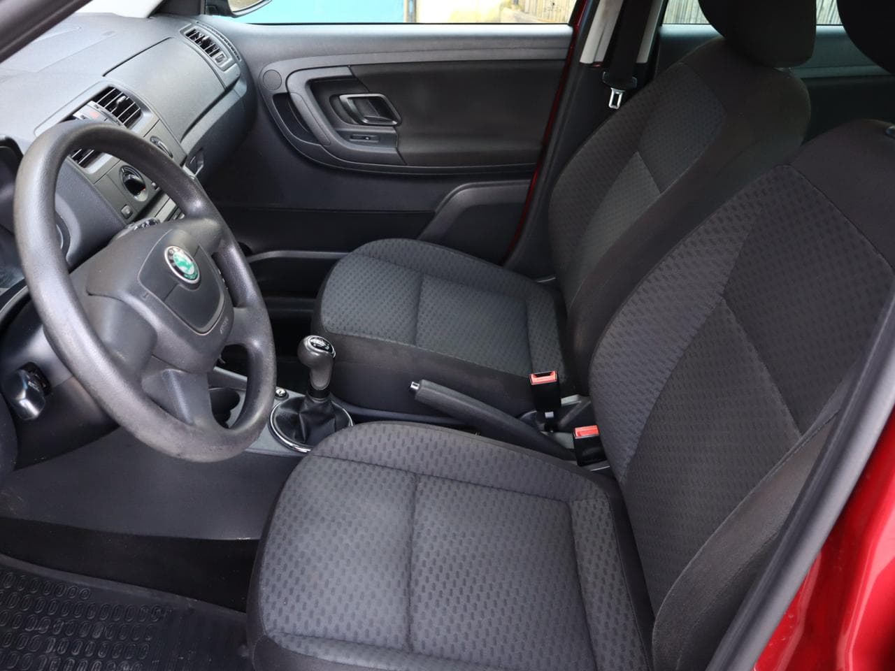 2011 Škoda Fabia - 14