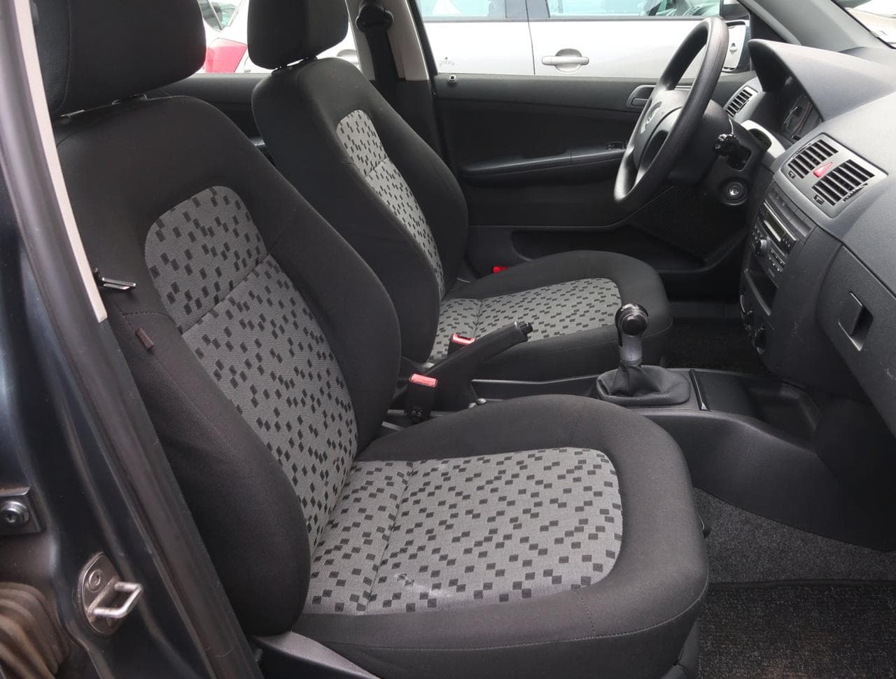 2006 Škoda Fabia - 12