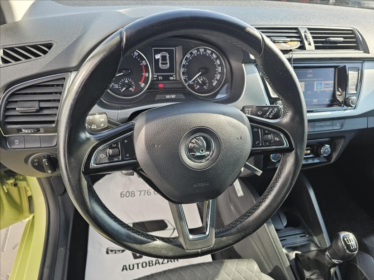 2015 Škoda Fabia - 12