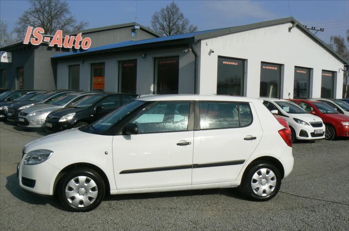 Škoda Fabia 1,2 HTP hatchback