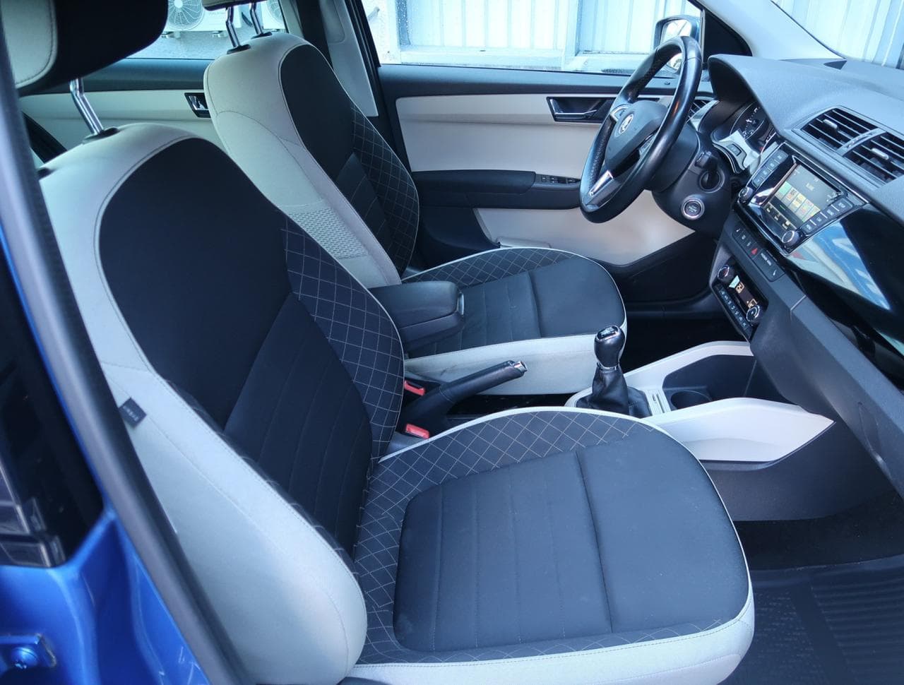 2015 Škoda FABIA - 12