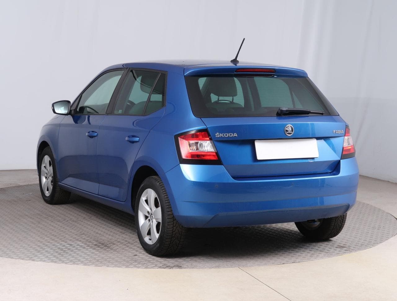 2015 Škoda FABIA - 5