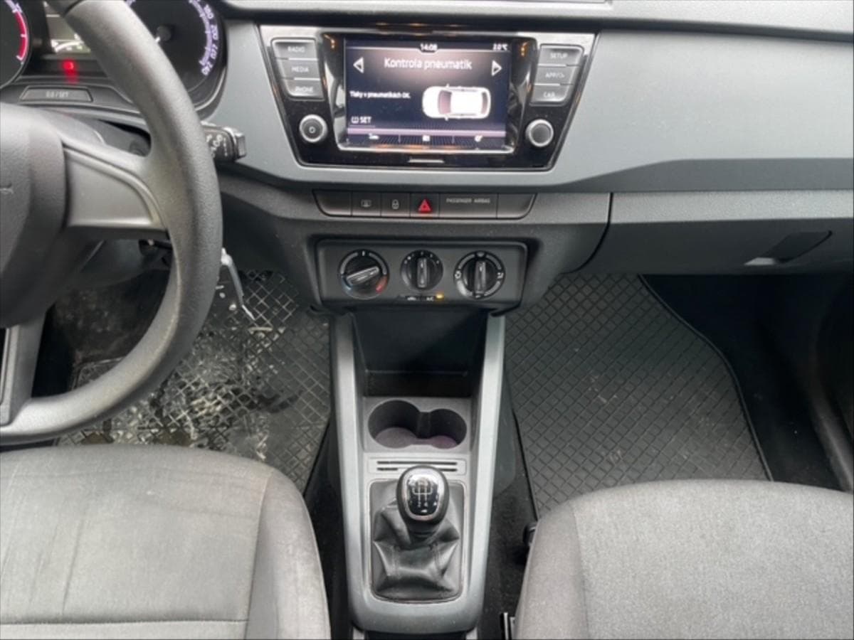 2019 Škoda FABIA - 10