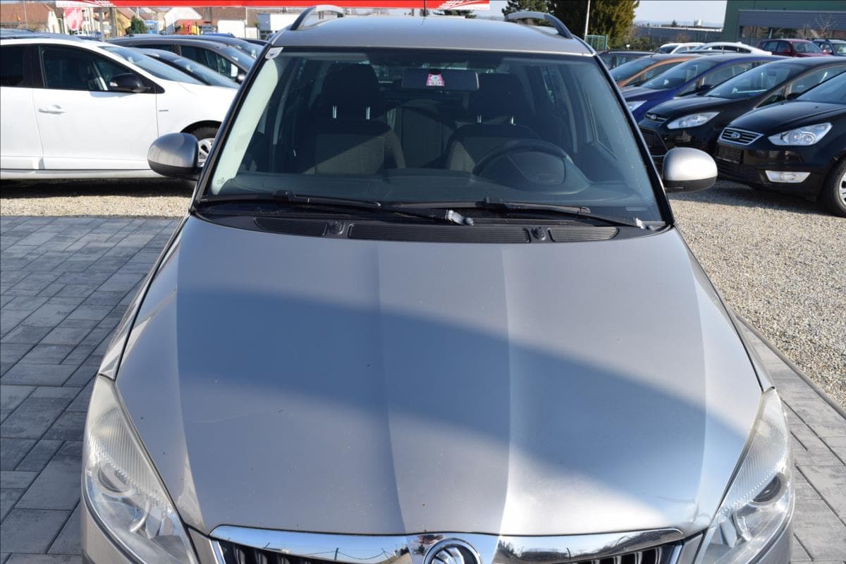 2011 Škoda Fabia - 3