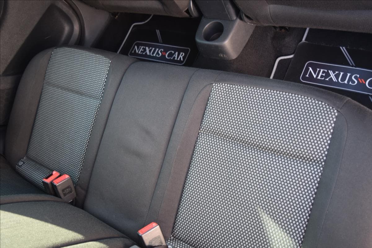 2011 Škoda Fabia - 20