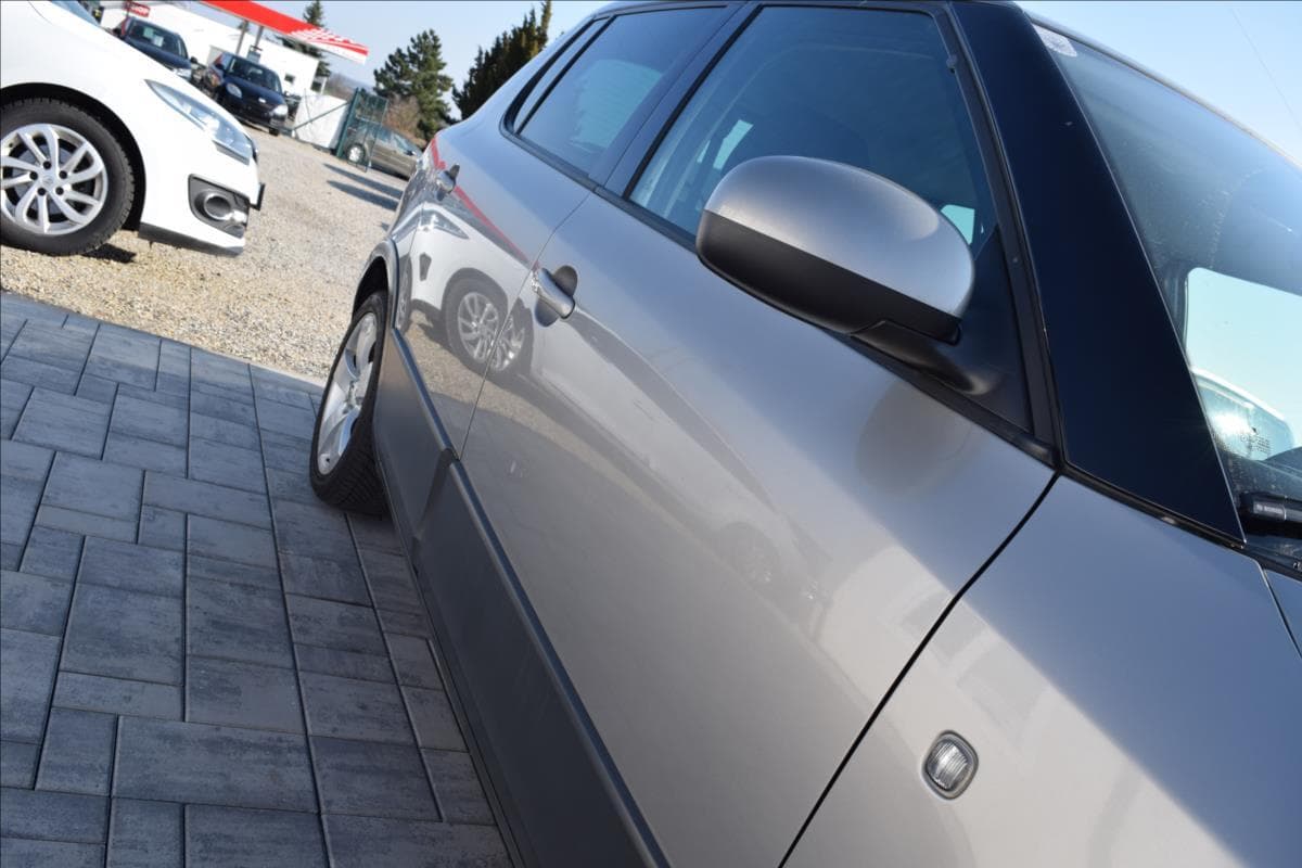 2011 Škoda Fabia - 9