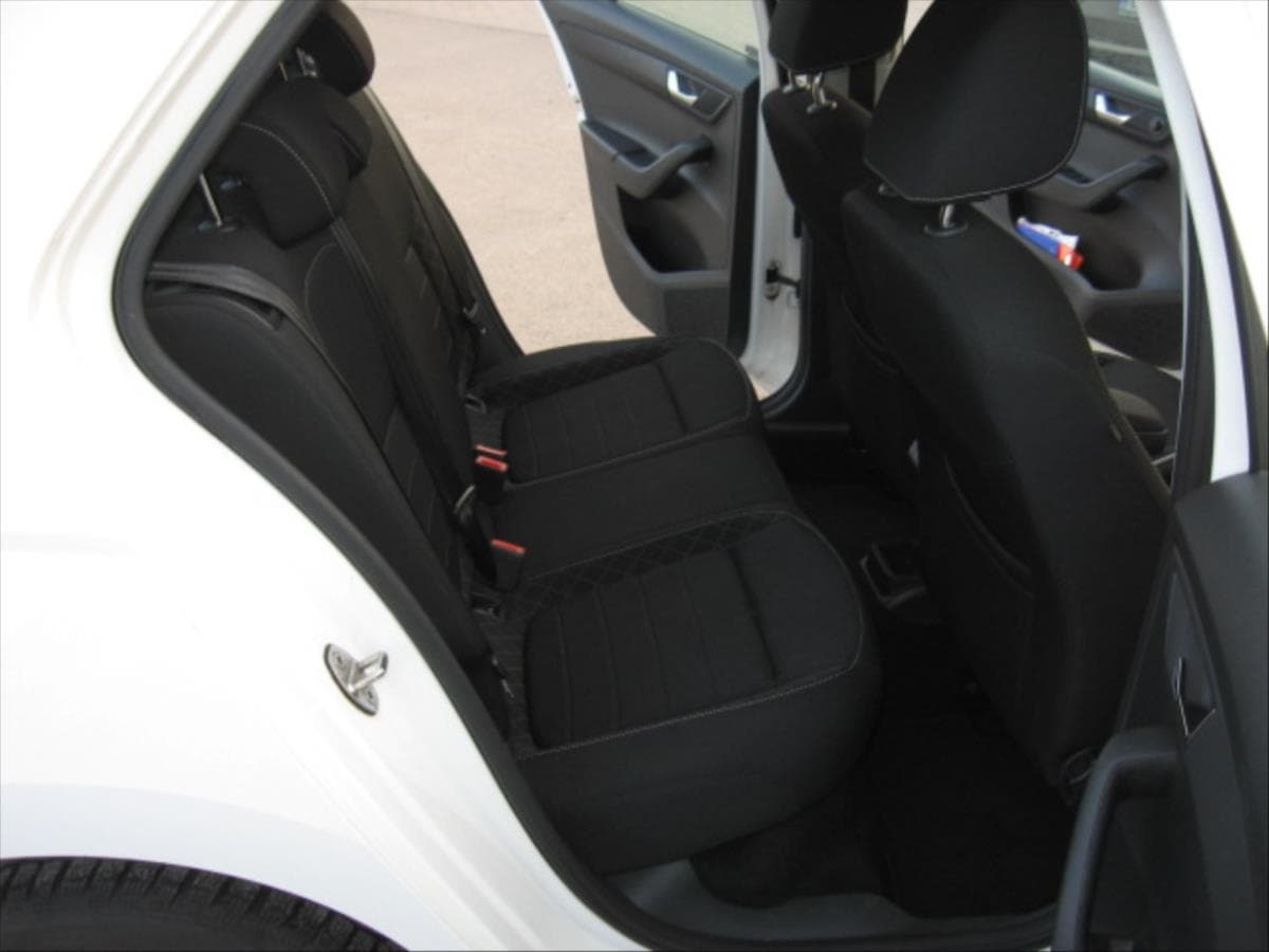 2016 Škoda Fabia - 10