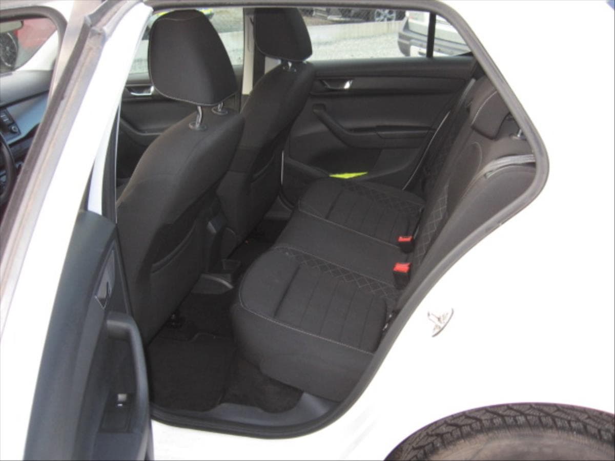 2016 Škoda Fabia - 8