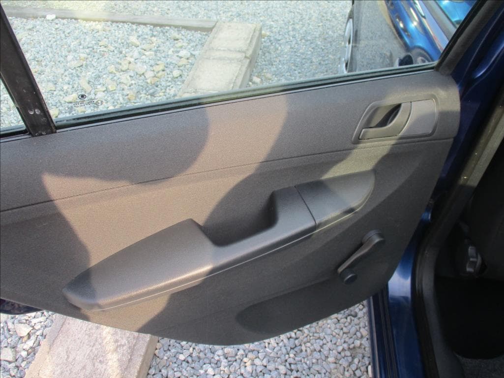 2007 Škoda Fabia - 19