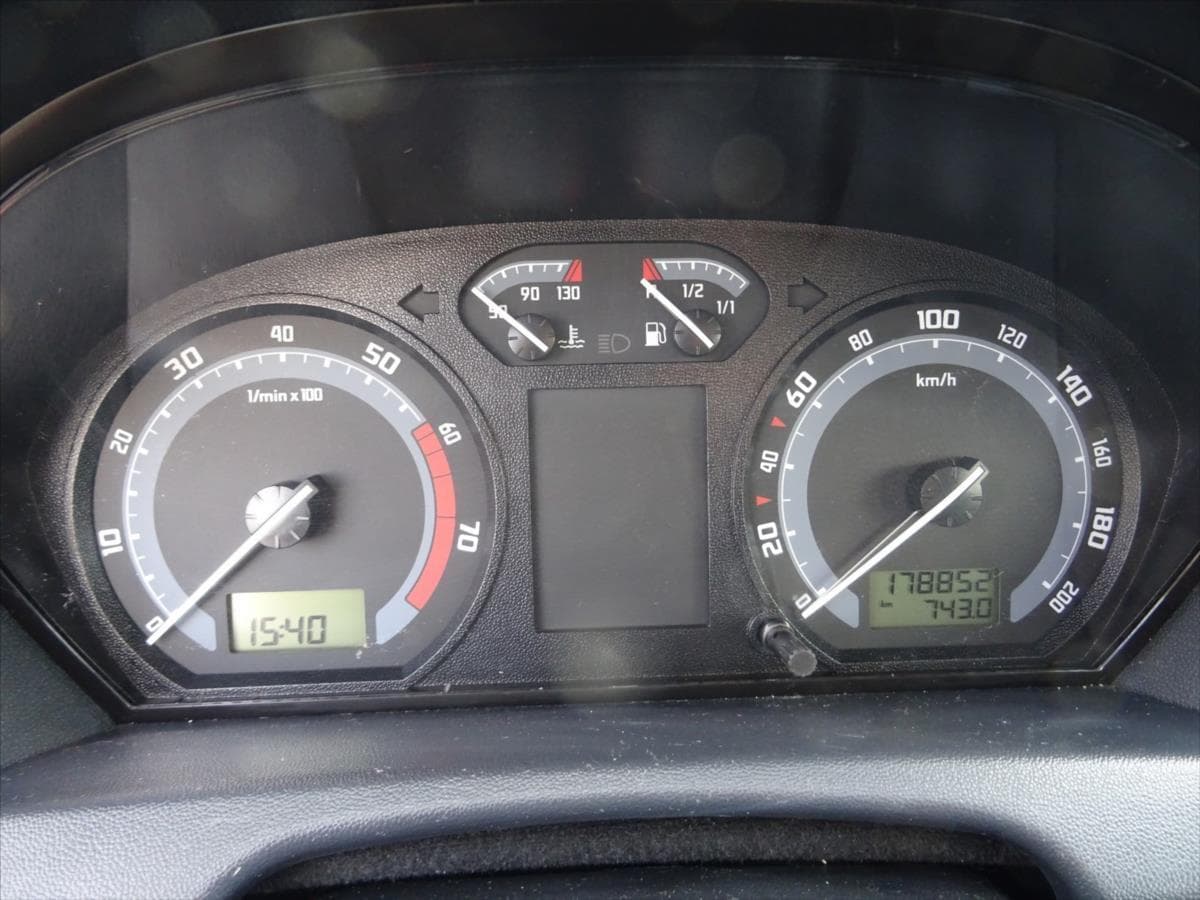 2006 Škoda Fabia - 12