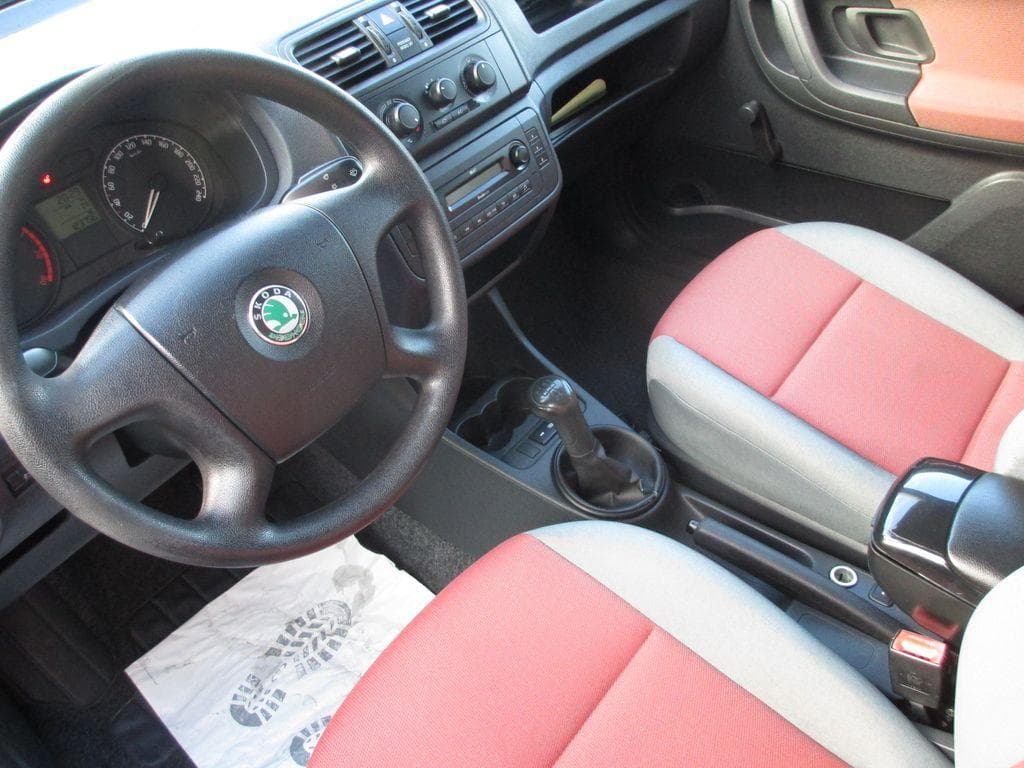2007 Škoda FABIA - 12