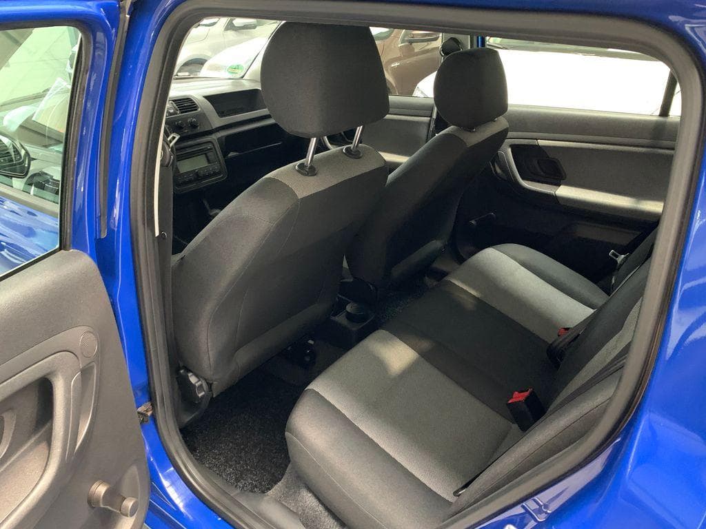 2010 Škoda FABIA - 13