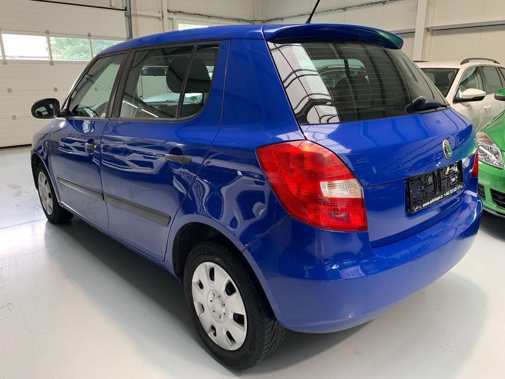 2010 Škoda FABIA - 4