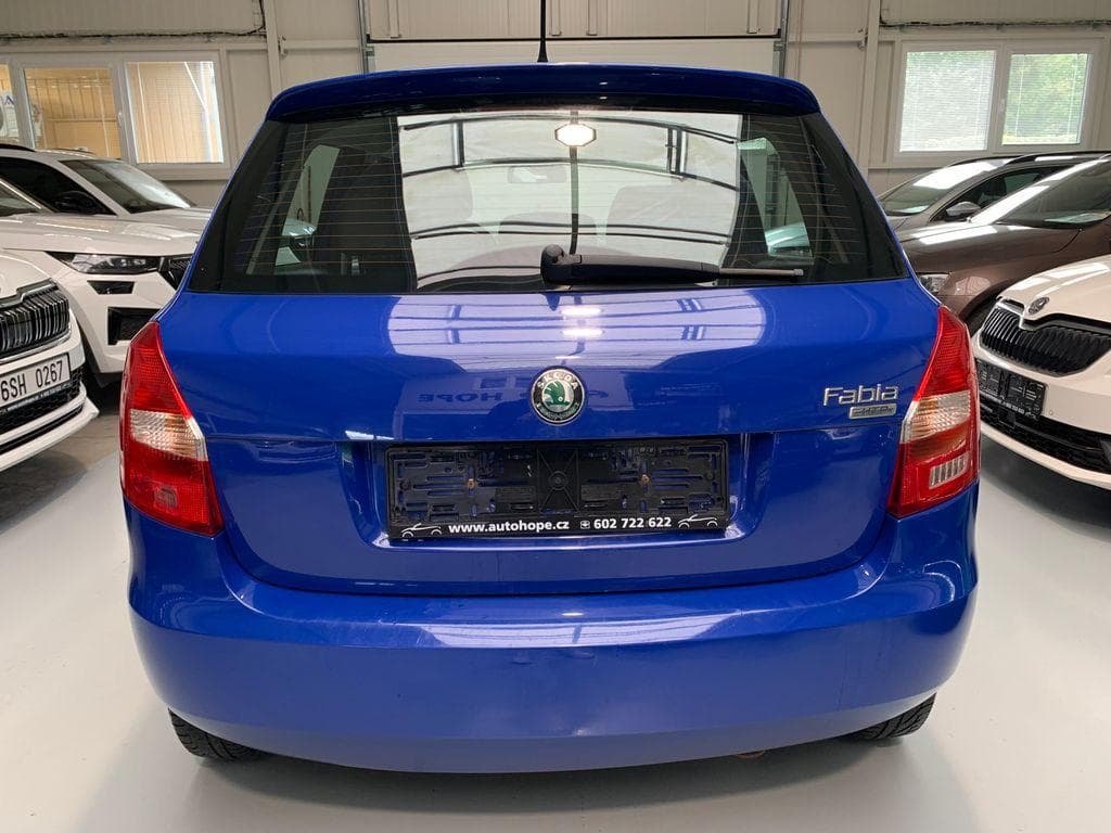 2010 Škoda FABIA - 5