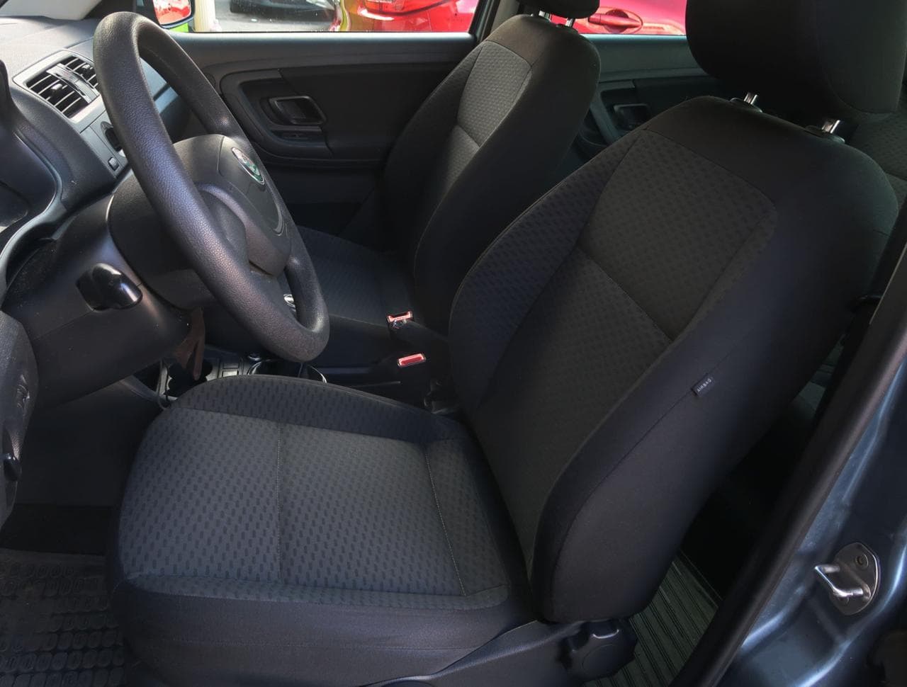 2011 Škoda FABIA - 16