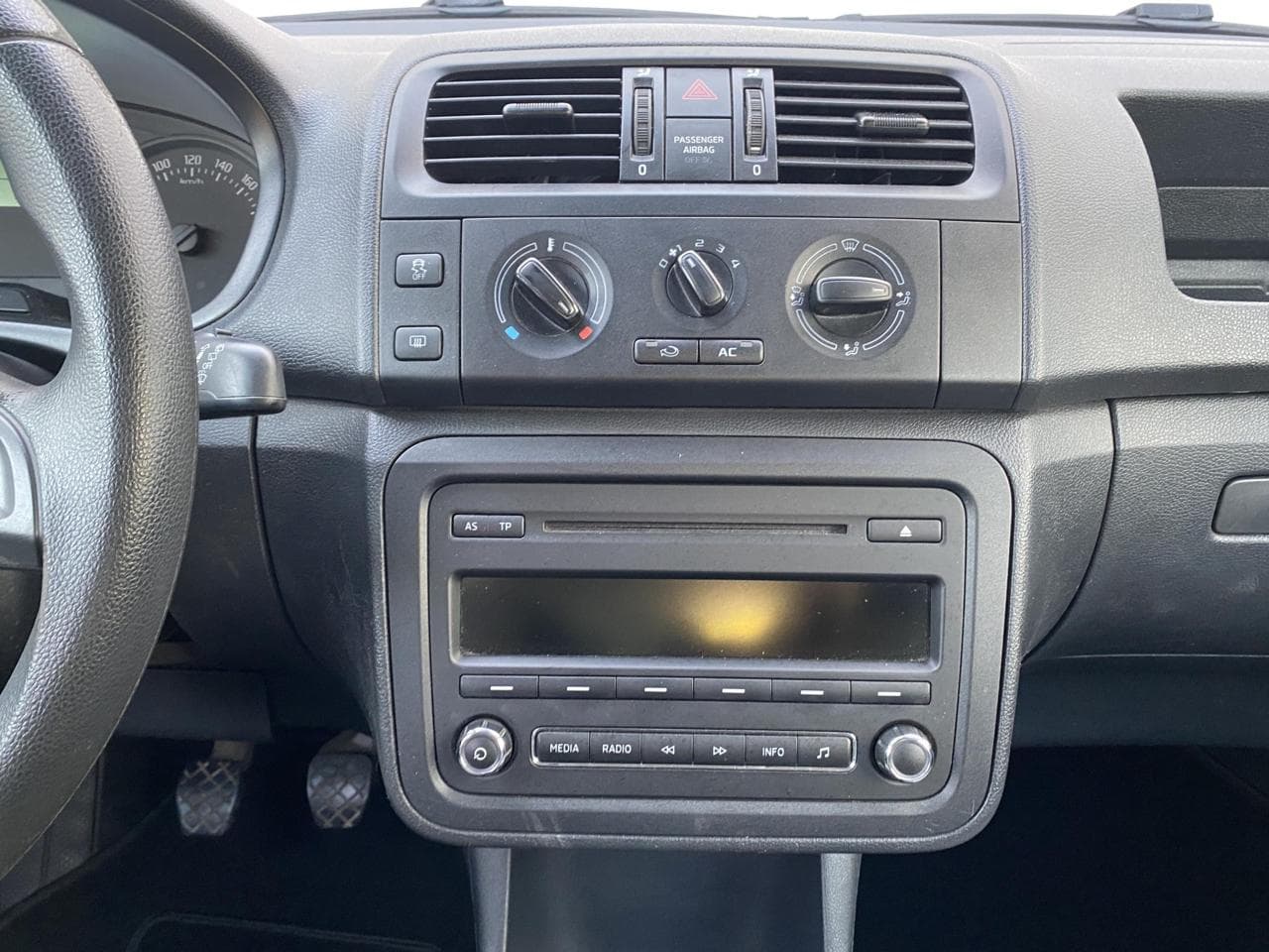 2014 Škoda Fabia - 23