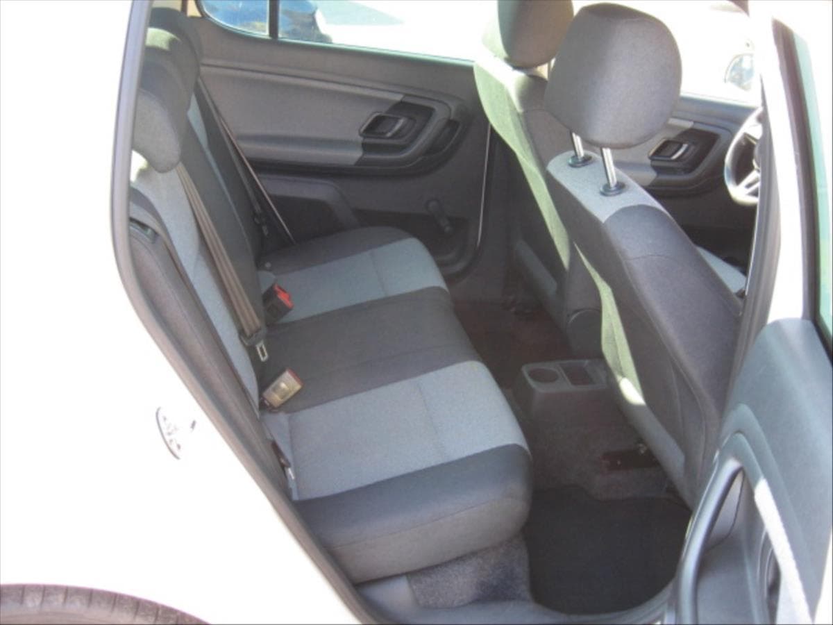 2014 Škoda Fabia - 10