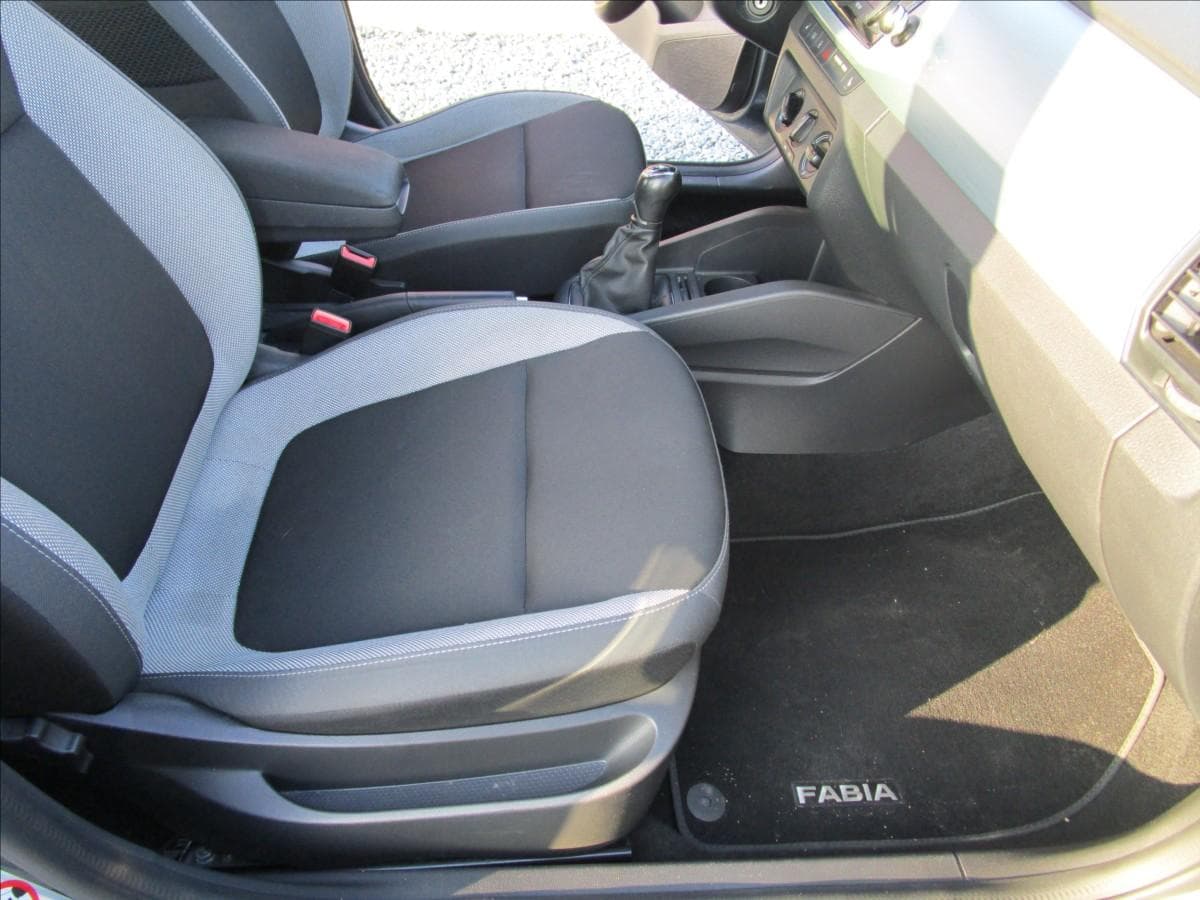 2018 Škoda Fabia - 16