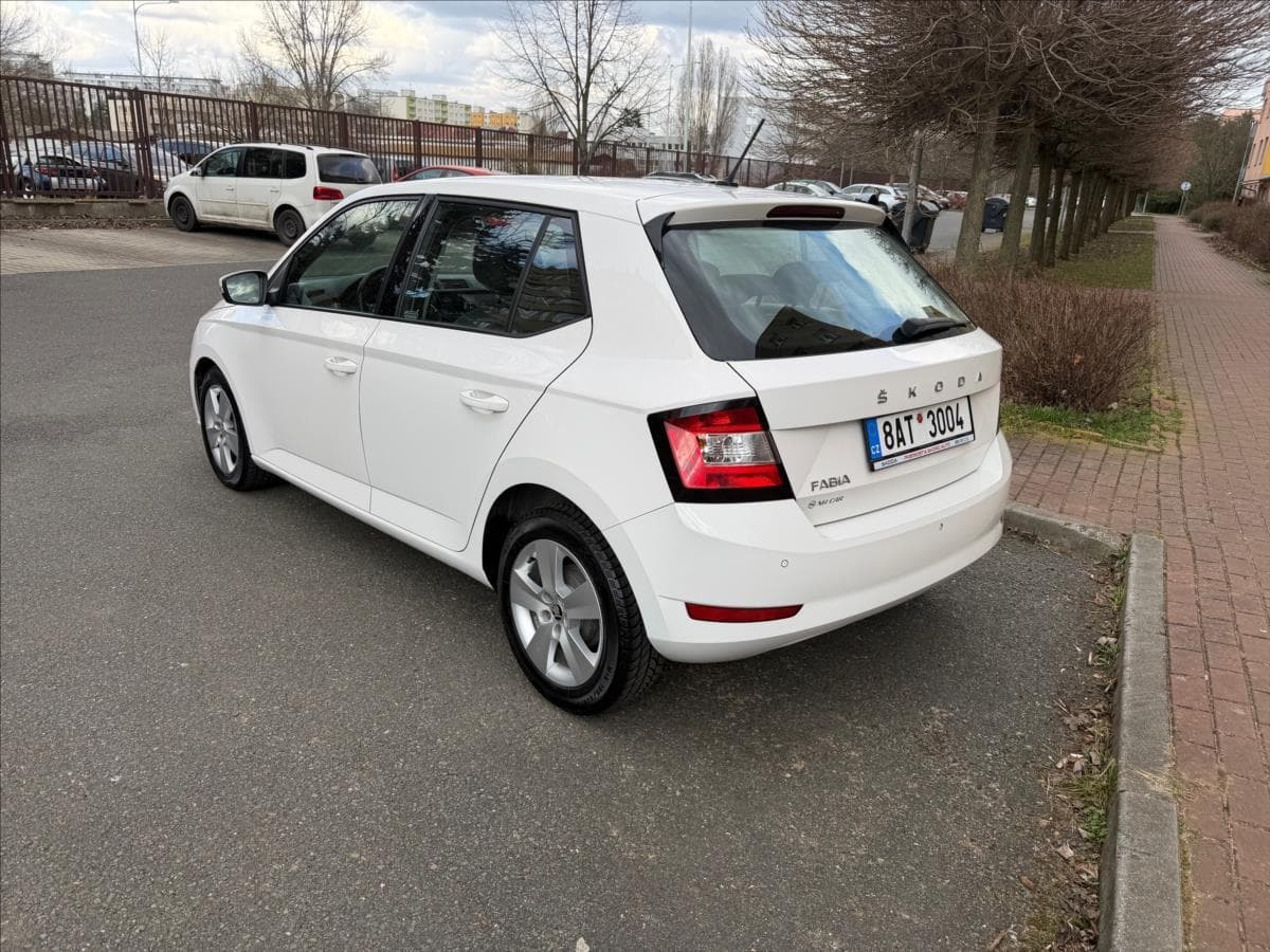 2021 Škoda FABIA - 4