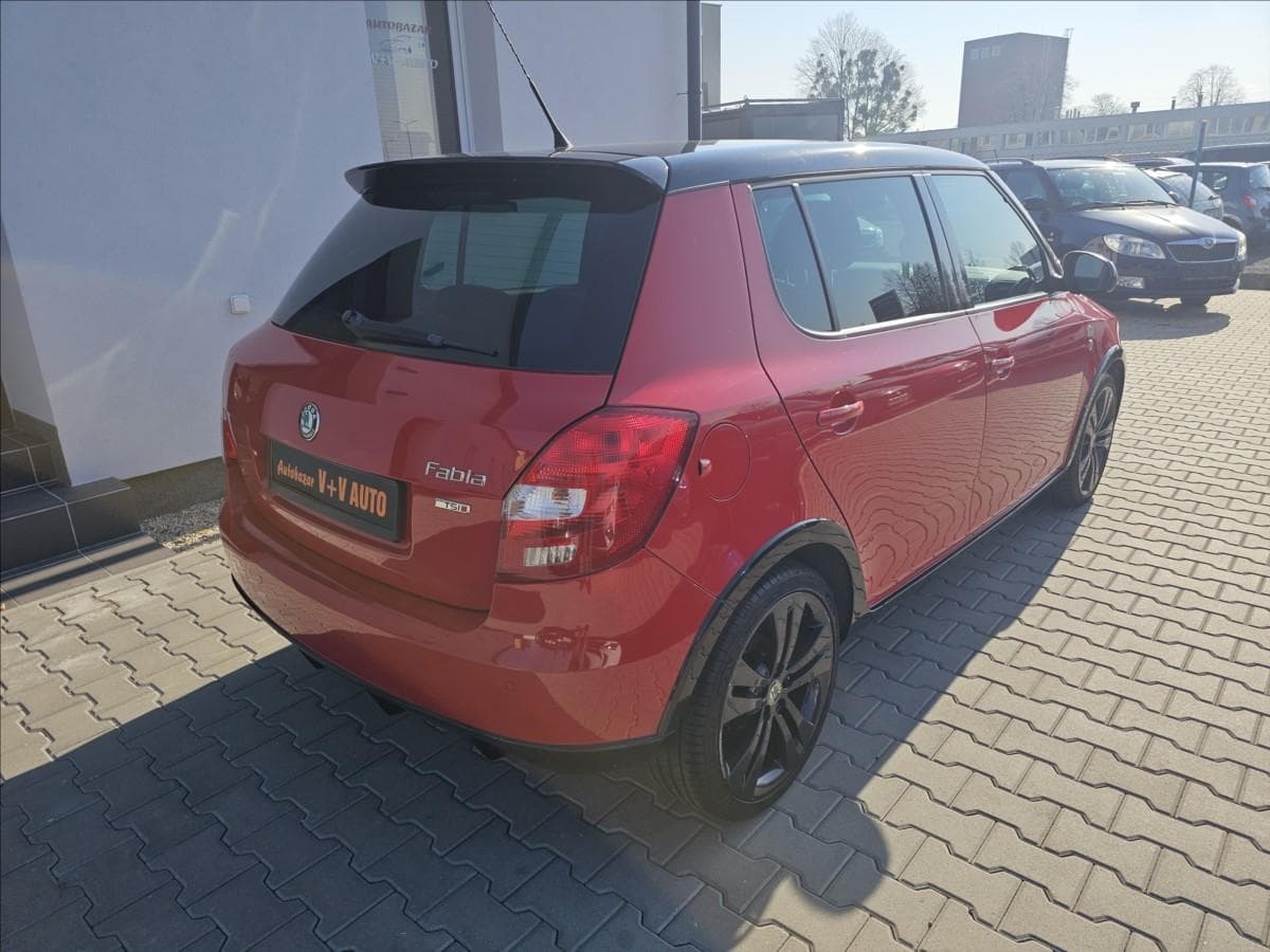 2011 Škoda FABIA - 7