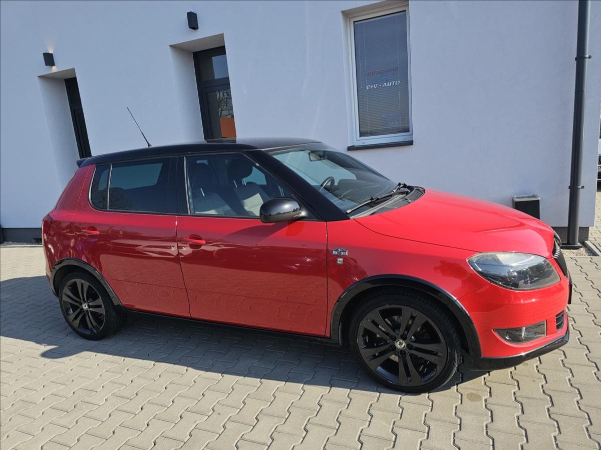 2011 Škoda FABIA - 5