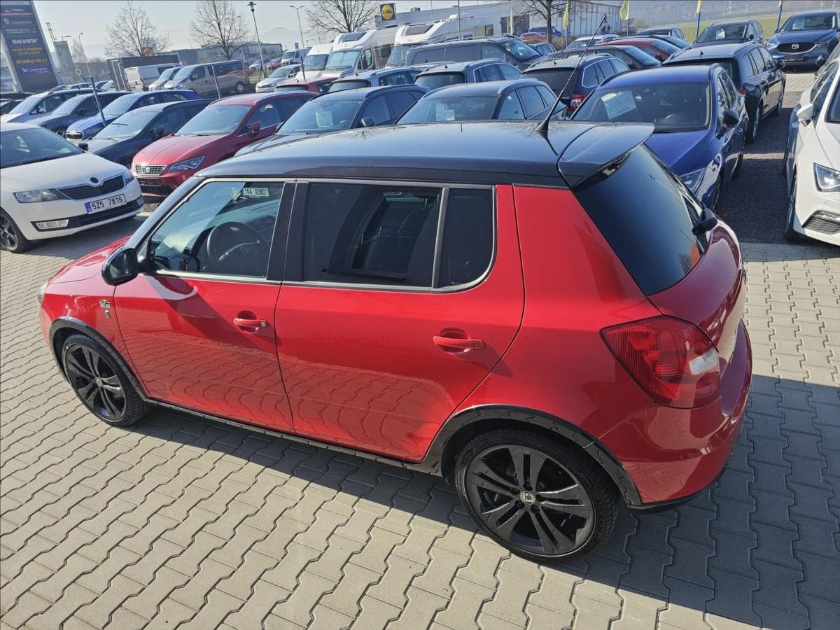 2011 Škoda FABIA - 10