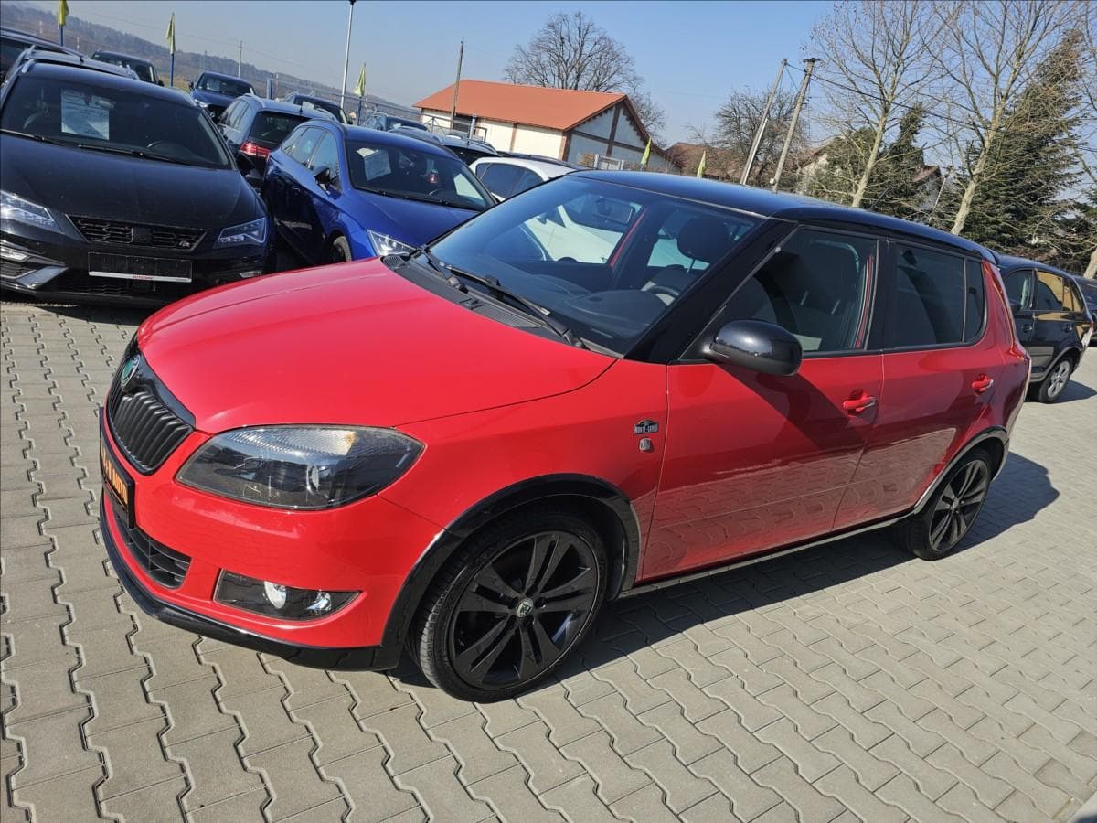 2011 Škoda FABIA - 11