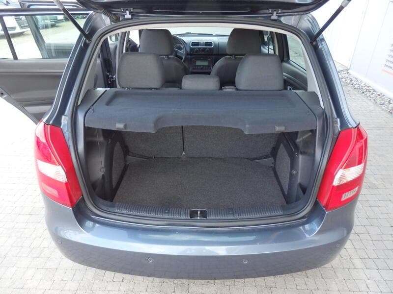 2010 Škoda FABIA - 8