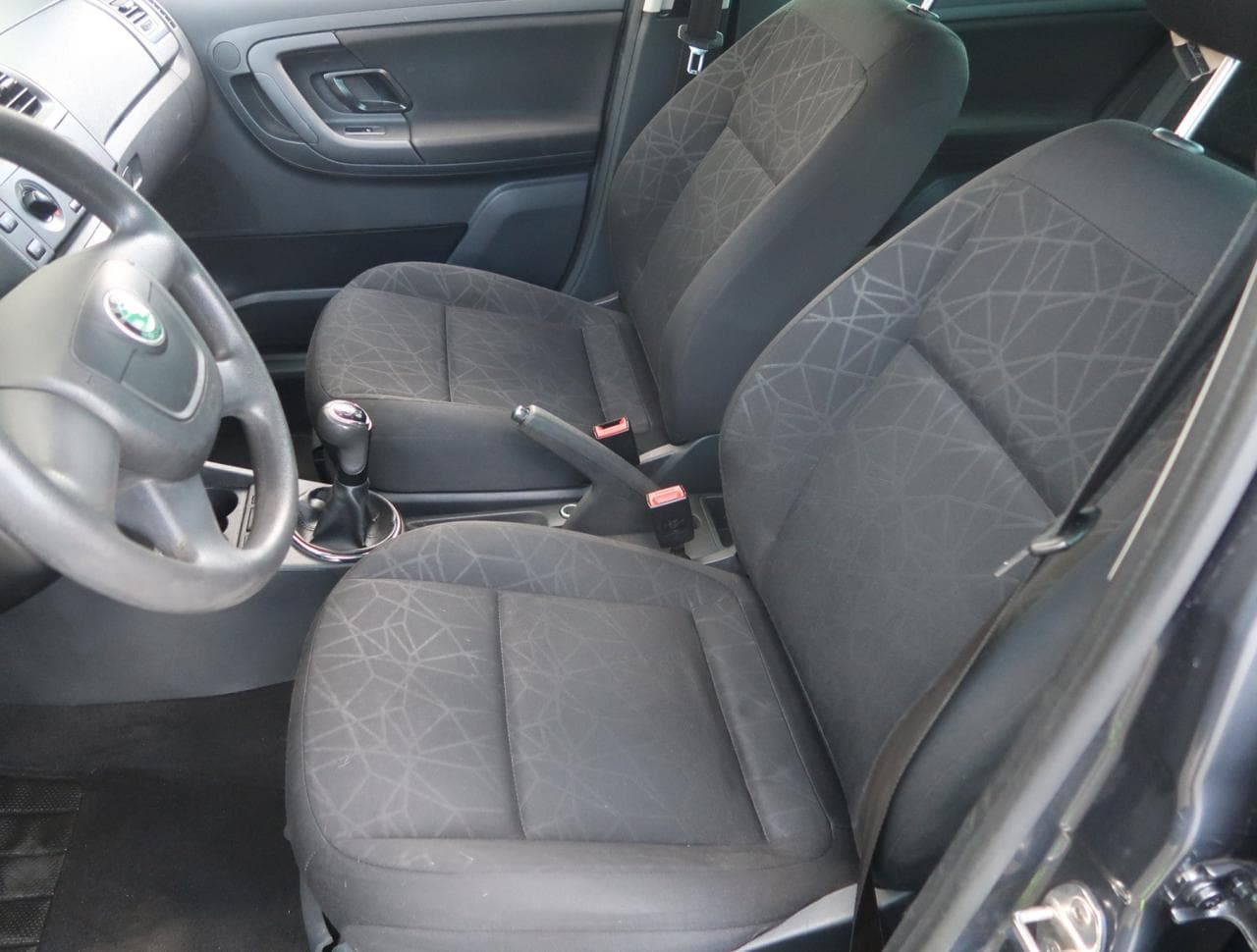 2011 Škoda FABIA - 16