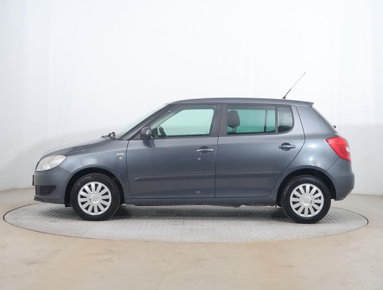 2011 Škoda FABIA - 4