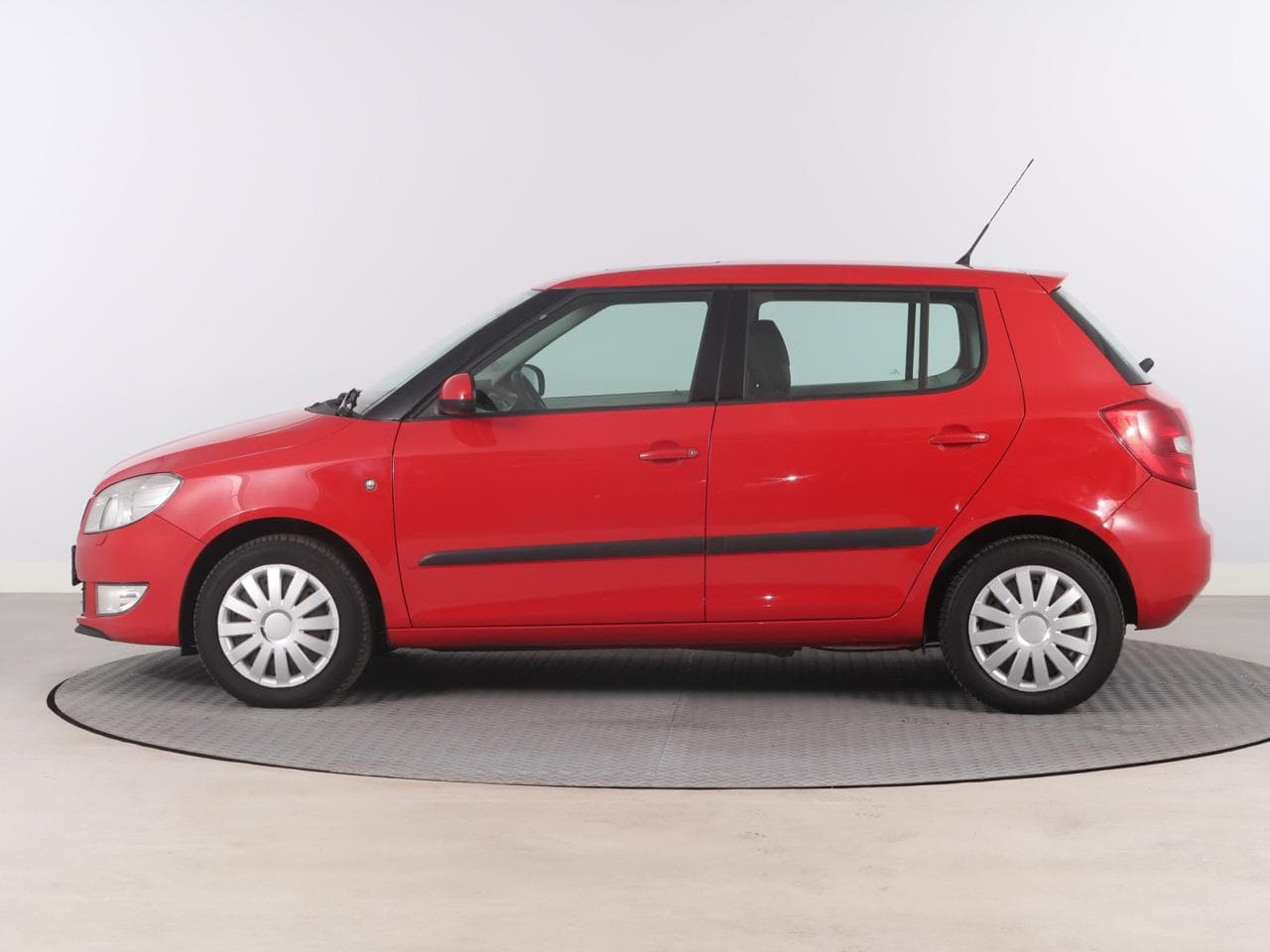 2010 Škoda FABIA - 4