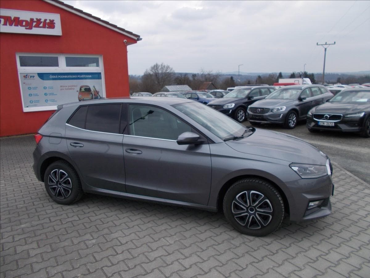 2021 Škoda FABIA - 7