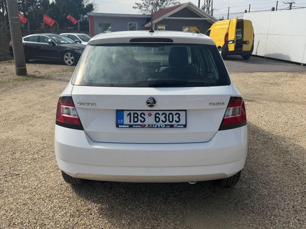 2015 Škoda FABIA - 4