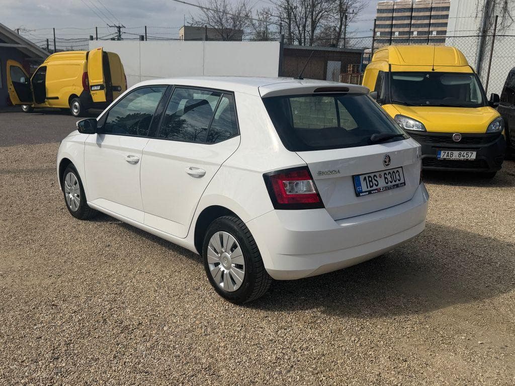 2015 Škoda FABIA - 3