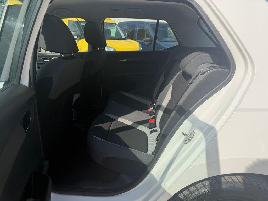 2015 Škoda FABIA - 13