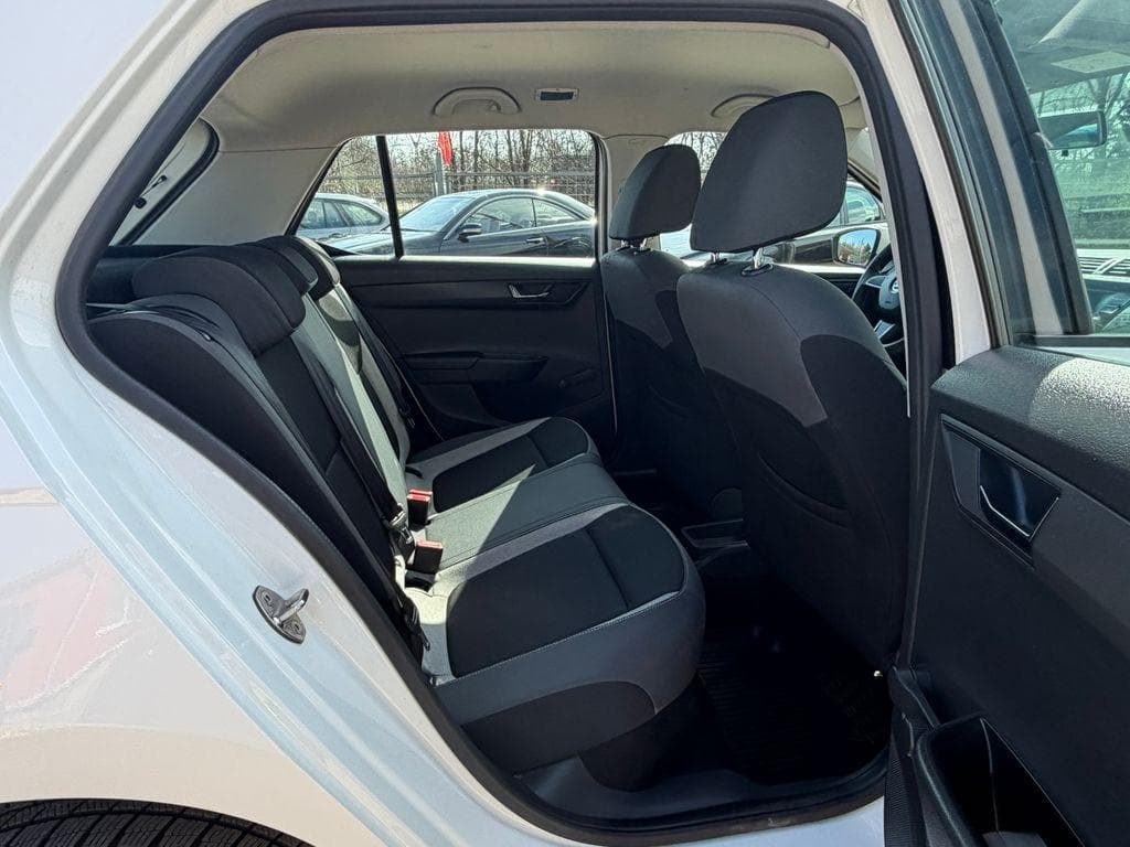 2015 Škoda FABIA - 18