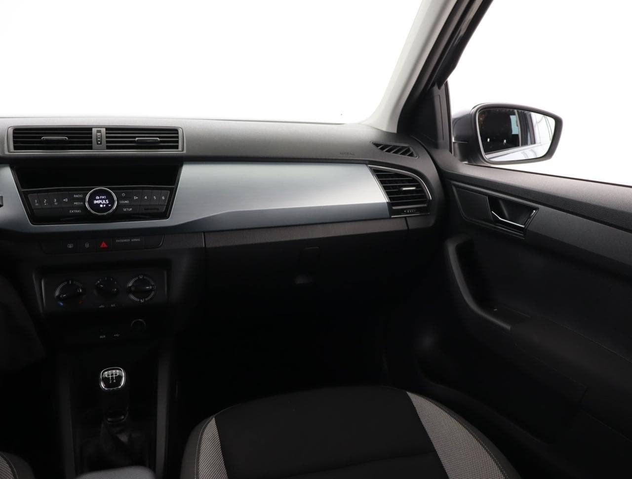 2016 Škoda FABIA - 11