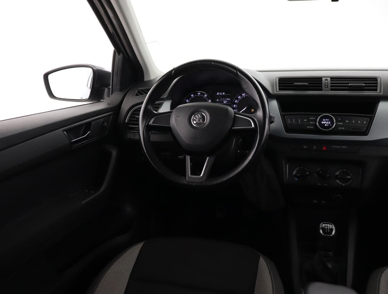 2016 Škoda FABIA - 9