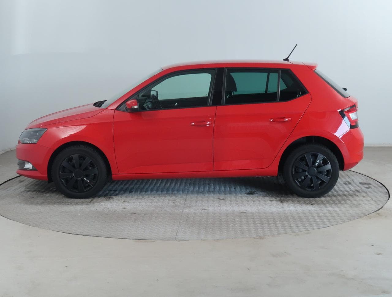 2016 Škoda FABIA - 4