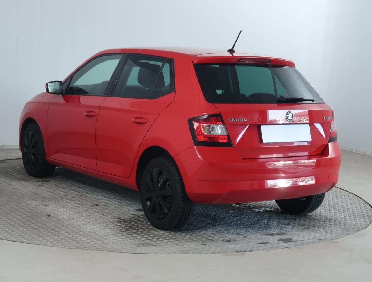 2016 Škoda FABIA - 5
