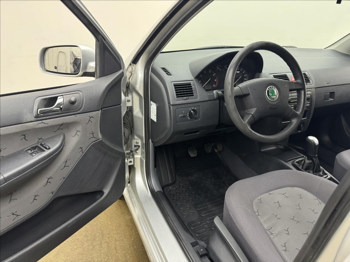 2002 Škoda FABIA - 14