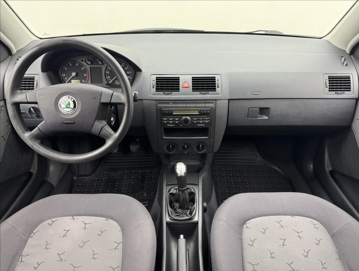 2002 Škoda FABIA - 7
