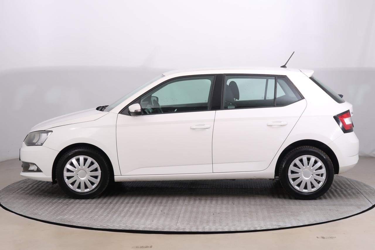 2015 Škoda Fabia - 7