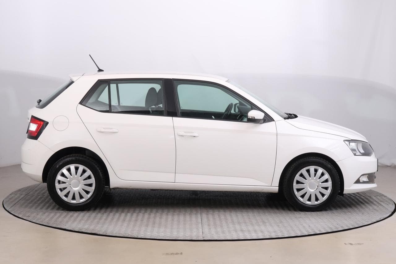 2015 Škoda Fabia - 15