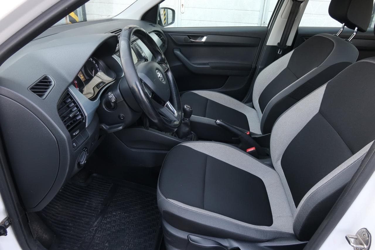 2015 Škoda Fabia - 31