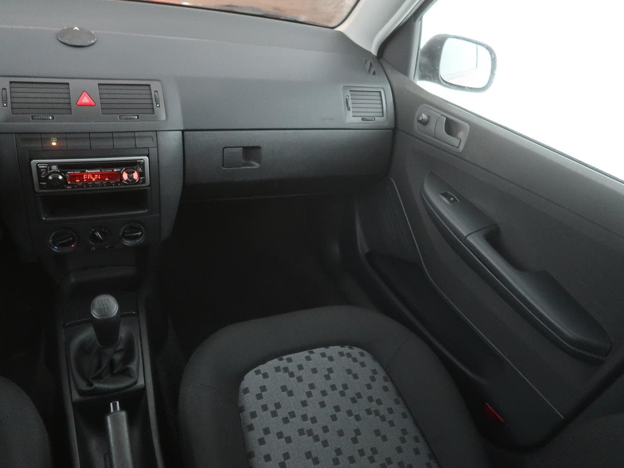 2005 Škoda Fabia - 11